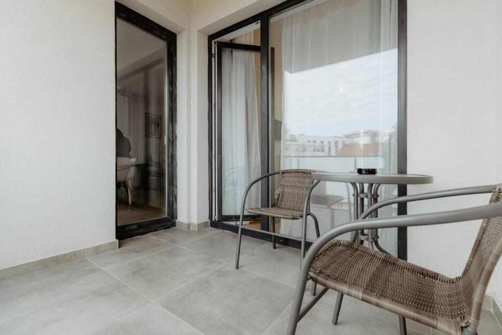 Nest Inn Oasis Residence บายามาเร ภายนอก รูปภาพ